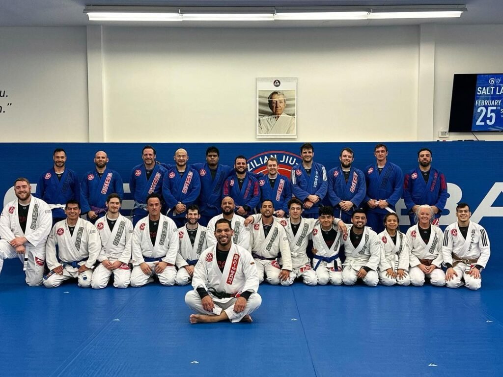 Professor Seidler Rodrigo with his students at Gracie Barra Riverton